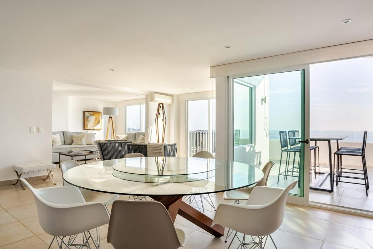 3br In With Pool And Private Club Appartement *